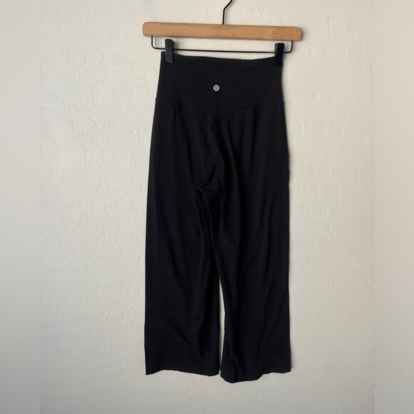Lululemon Align Super-High-Rise Wide-Leg Crop jogger black 2 - Picture 5 of 9